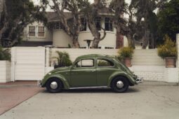 										1961 Volkswagen Beetle full									
