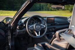 2022 Mazda MX-5 Miata Club Manual