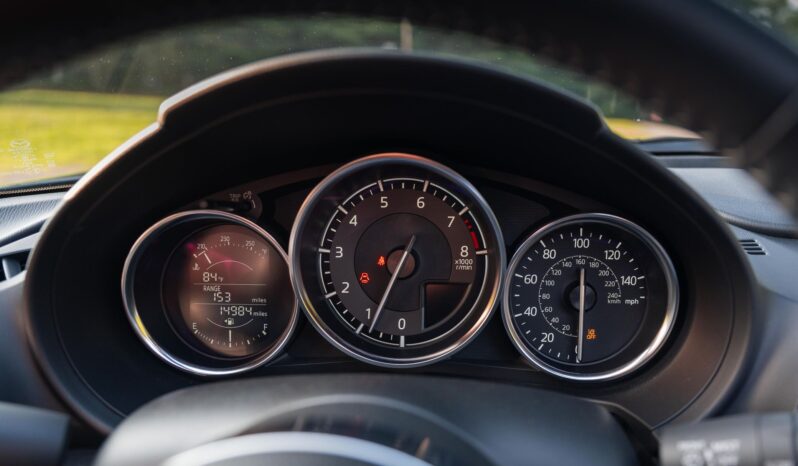 								2022 Mazda MX-5 Miata Club Manual full									