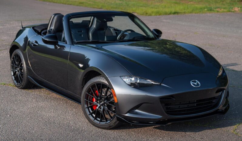 								2022 Mazda MX-5 Miata Club Manual full									