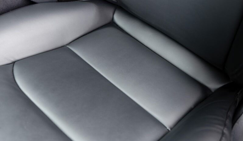 								2024 Tesla Model Y Long Range AWD full									