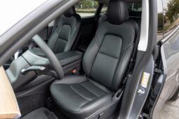 										2024 Tesla Model Y Long Range AWD full									