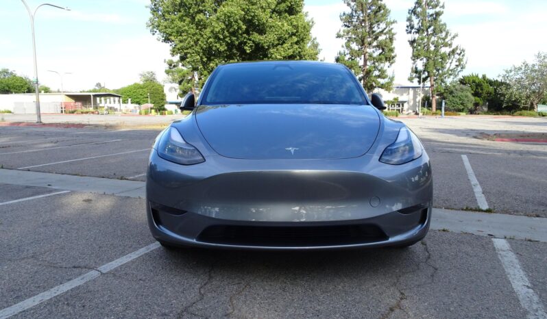 								2024 Tesla Model Y Long Range AWD full									