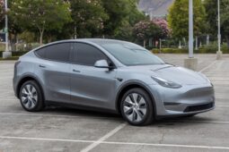 										2024 Tesla Model Y Long Range AWD full									