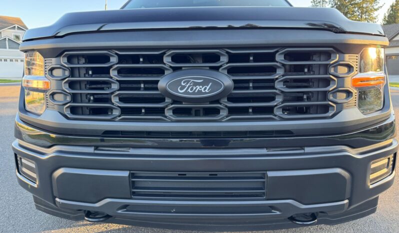 								2024 Ford F-150 XL 4×4 full									