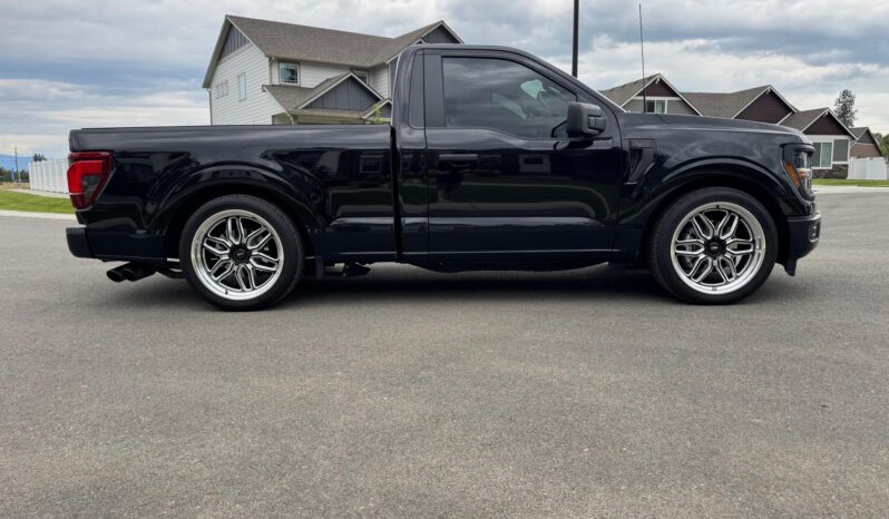 								2024 Ford F-150 XL 4×4 full									