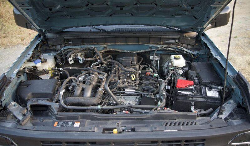 								2022 Ford Bronco Manual full									