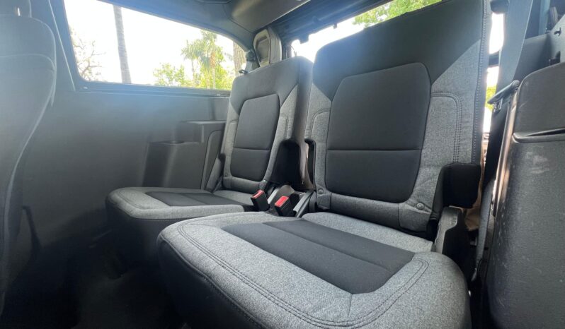 								2022 Ford Bronco Manual full									