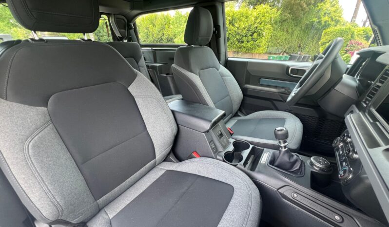 								2022 Ford Bronco Manual full									