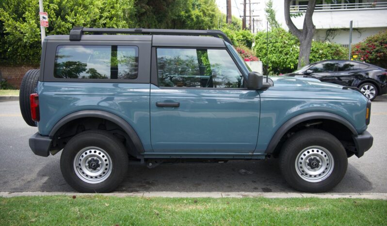 								2022 Ford Bronco Manual full									