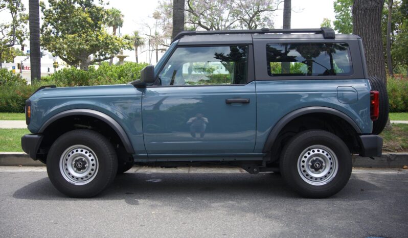 								2022 Ford Bronco Manual full									