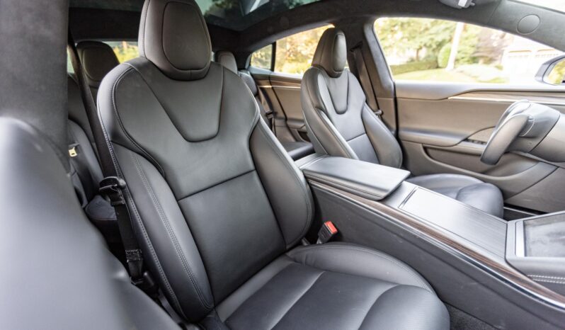 								2022 Tesla Model S Long Range AWD full									