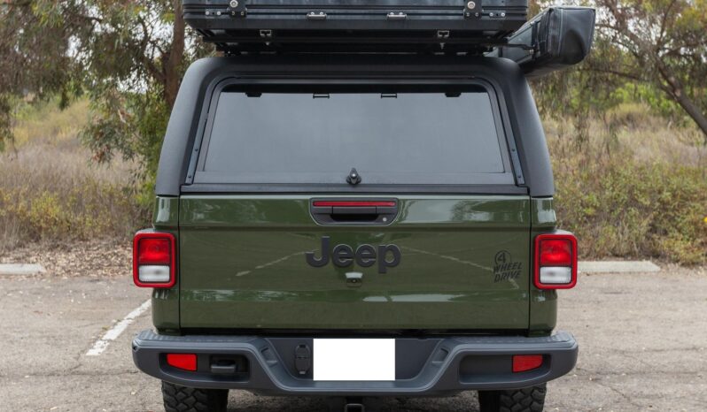 								2022 Jeep Gladiator Willys 4×4 full									