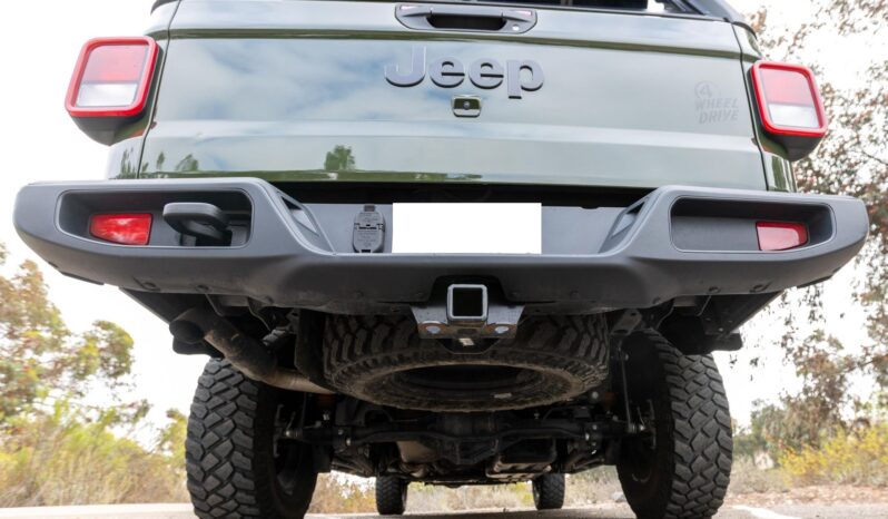 								2022 Jeep Gladiator Willys 4×4 full									