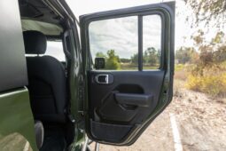 										2022 Jeep Gladiator Willys 4×4 full									