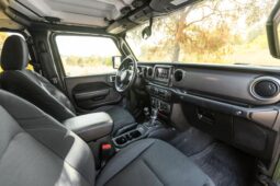 										2022 Jeep Gladiator Willys 4×4 full									