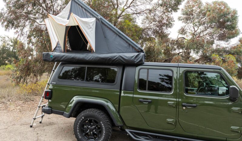 								2022 Jeep Gladiator Willys 4×4 full									