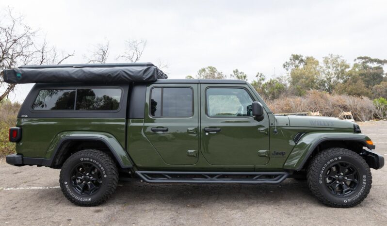 								2022 Jeep Gladiator Willys 4×4 full									