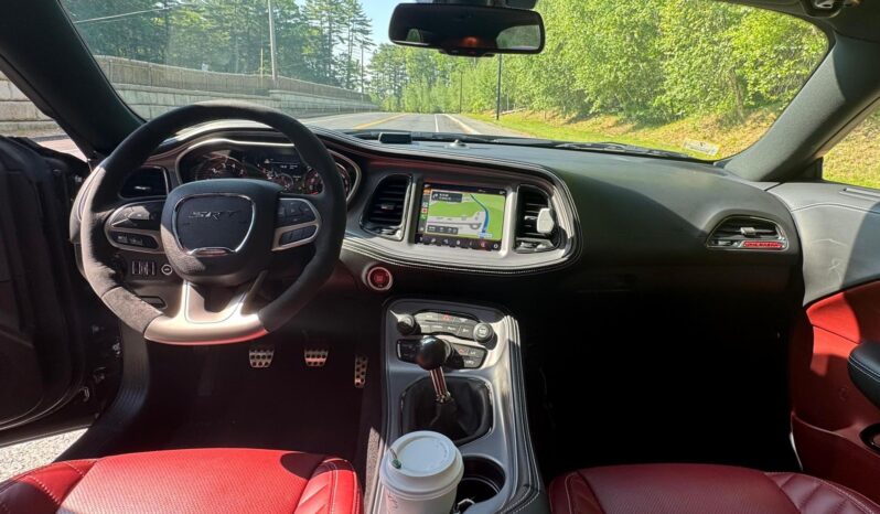 								2023 Dodge Challenger SRT Hellcat Widebody Jailbreak full									