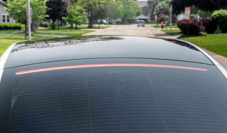 								2024 Tesla Model S Plaid AWD full									