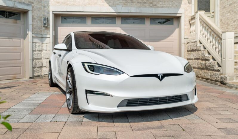 								2024 Tesla Model S Plaid AWD full									