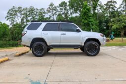 										2023 Toyota 4Runner TRD Off-Road 4×4 full									