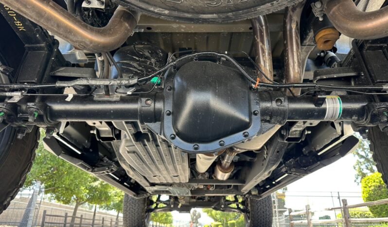 								2022 Ford F-150 XLT 4×4 SuperCrew Black Ops full									