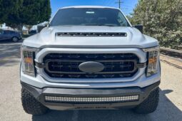 										2022 Ford F-150 XLT 4×4 SuperCrew Black Ops full									