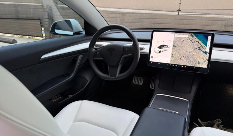 								2022 Tesla Model 3 Performance AWD full									