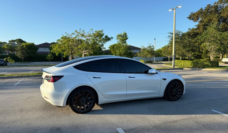 								2022 Tesla Model 3 Performance AWD full									