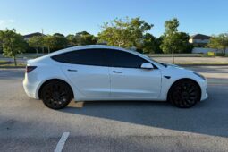 										2022 Tesla Model 3 Performance AWD full									