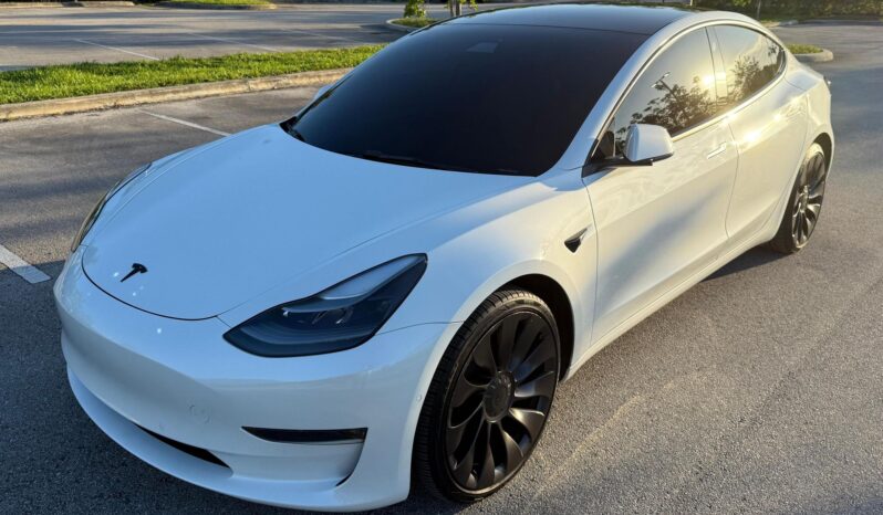 								2022 Tesla Model 3 Performance AWD full									