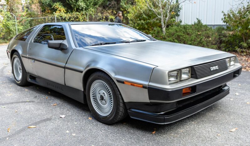 								1981 DeLorean DMC-12 full									