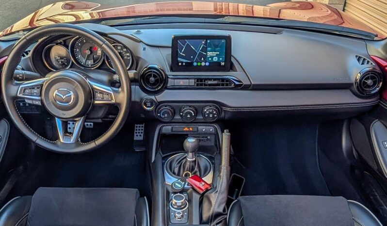 								2022 Mazda MX-5 Miata Club full									