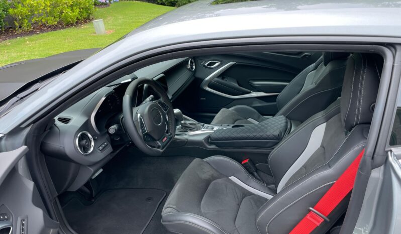 								2024 Chevrolet Camaro 2SS Coupe full									