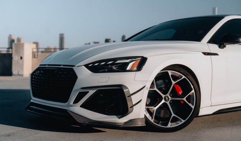 								2023 Audi RS5 Sportback full									