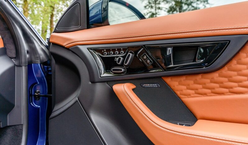 								2023 Jaguar F-Type R Coupe full									