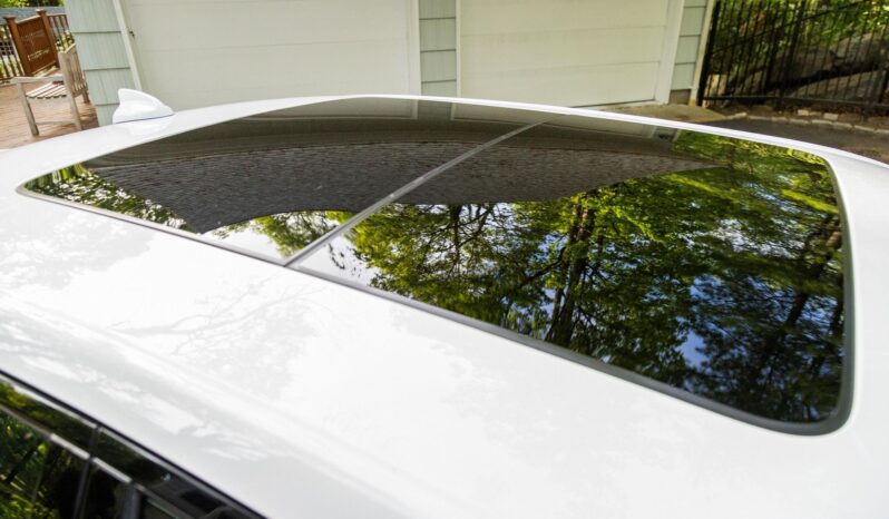 								2023 Chrysler 300C full									