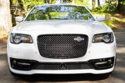 										2023 Chrysler 300C full									