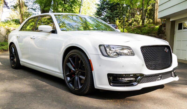 								2023 Chrysler 300C full									