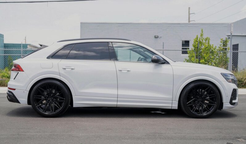								2023 Audi RS Q8 full									