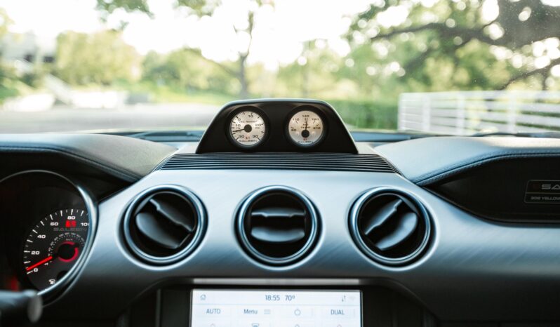 								2023 Ford Mustang Saleen S302 Yellow Label Coupe full									