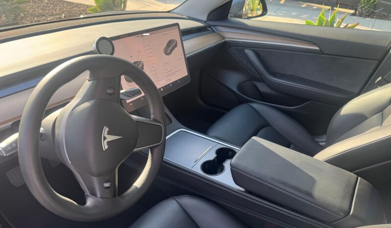 								2022 Tesla Model 3 Long Range AWD full									