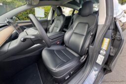 										2022 Tesla Model 3 Long Range AWD full									