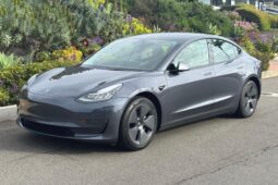 										2022 Tesla Model 3 Long Range AWD full									