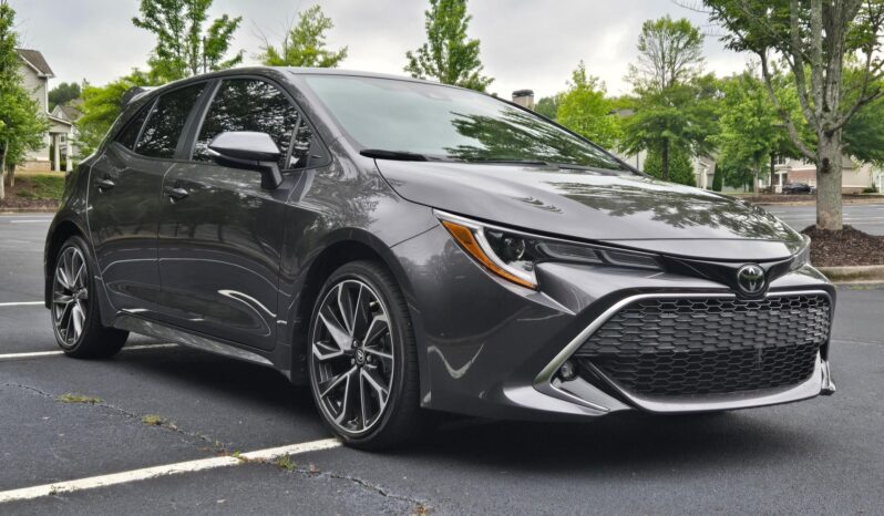 								2022 Toyota Corolla Hatchback XSE full									