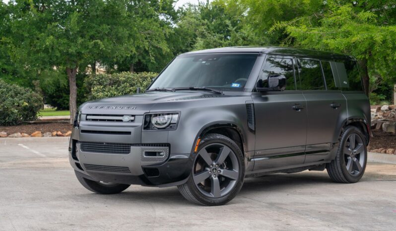 								2023 Land Rover Defender 110 V8 full									