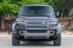 										2023 Land Rover Defender 110 V8 full									