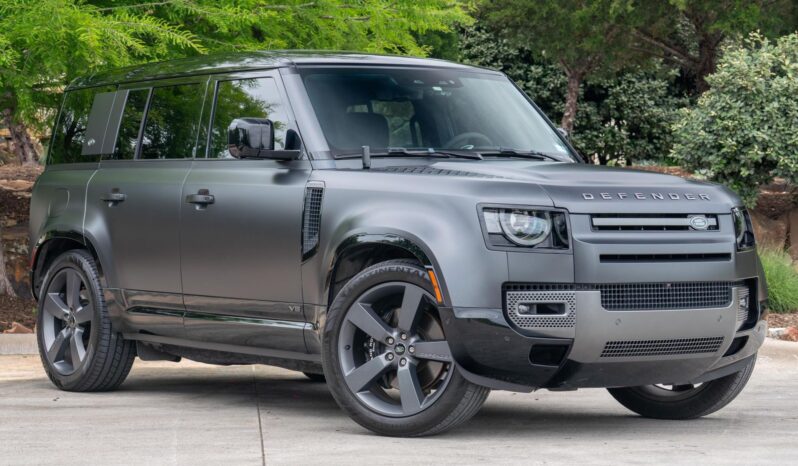 								2023 Land Rover Defender 110 V8 full									