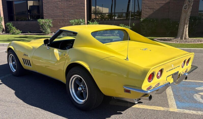 								1969 Chevrolet Corvette Stingray full									